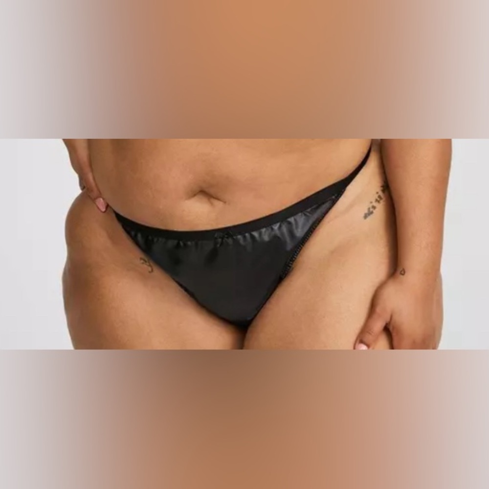 #x125 - Torrid Black Faux Leather G-String Panty Thong - Picture 3 of 12